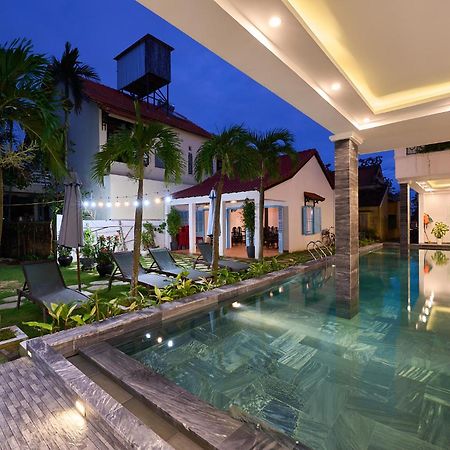 Hoi An Legend Charm Boutique Hotel Екстер'єр фото